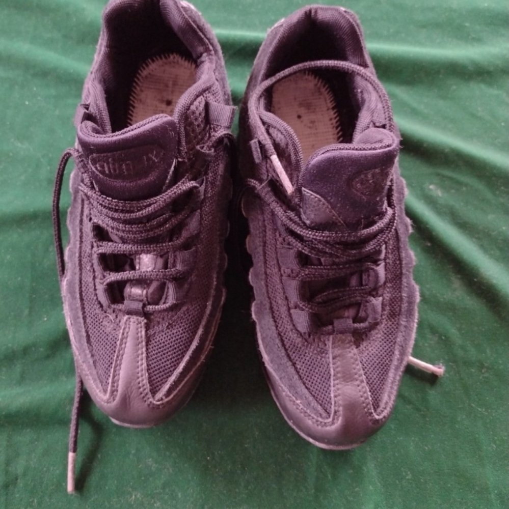 Youth Nike air max